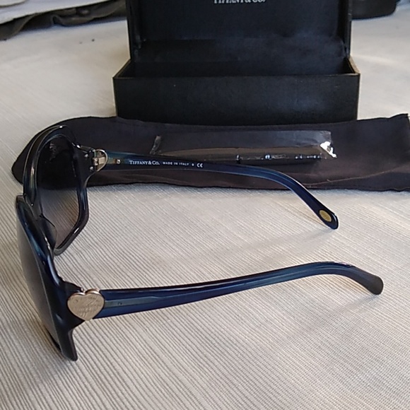 Tiffany & Co. Beautiful Blue Heart Sunglasses - Picture 3 of 14